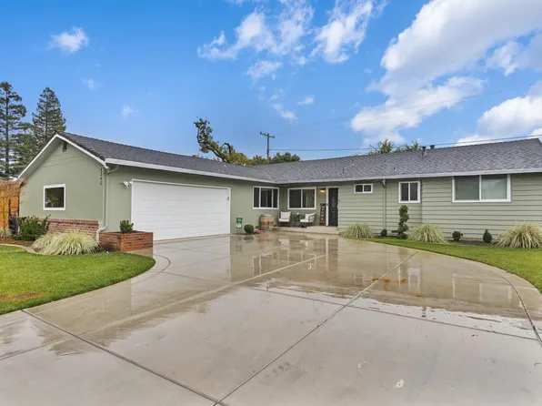 2240 Cabrillo Cir, Lodi, CA 95242