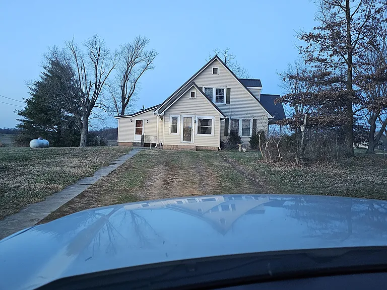 4129 Dot Rd — Photo 2