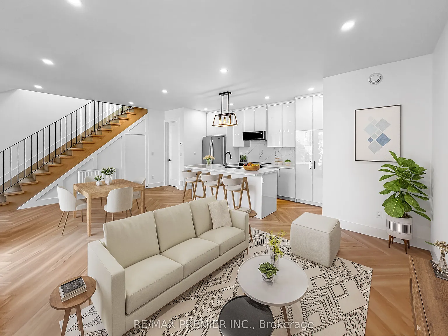 3 bed, $5,150 — Photo 3