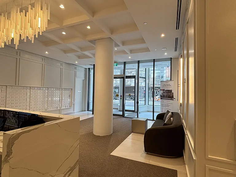 100 Queen St E #2108 — Photo 1