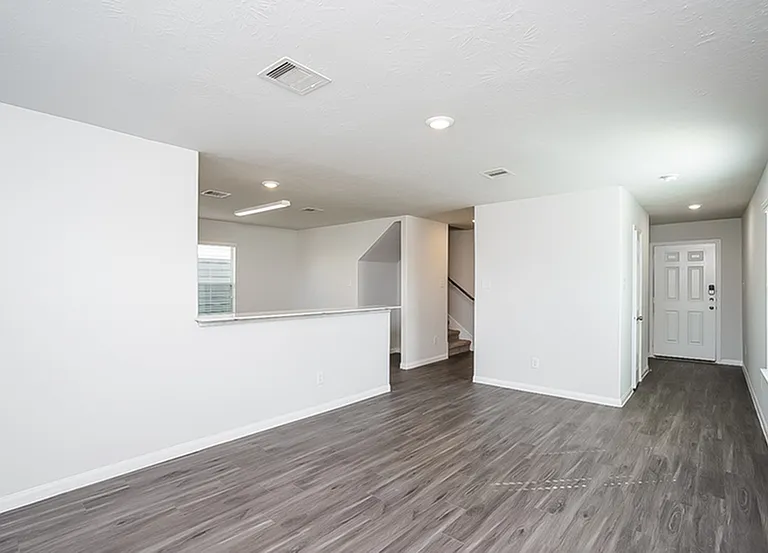 19022 Zanardo Ct — Photo 10