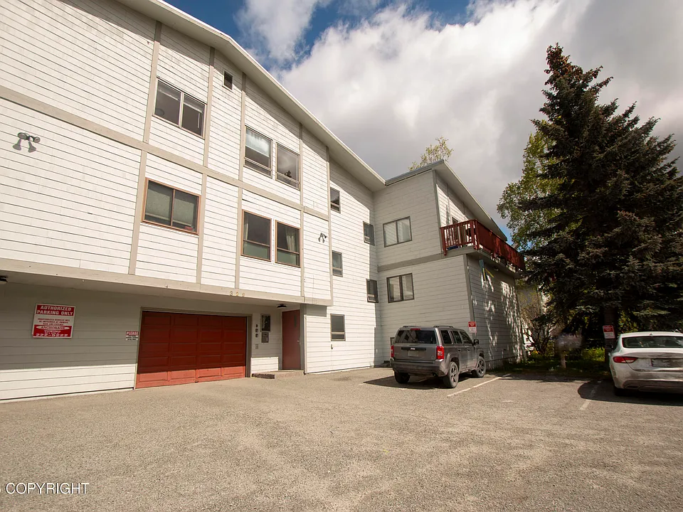 329 E 14th Ave #13