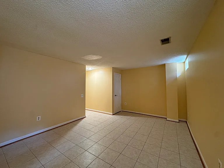 7129 Tolliver St #7129 — Photo 15