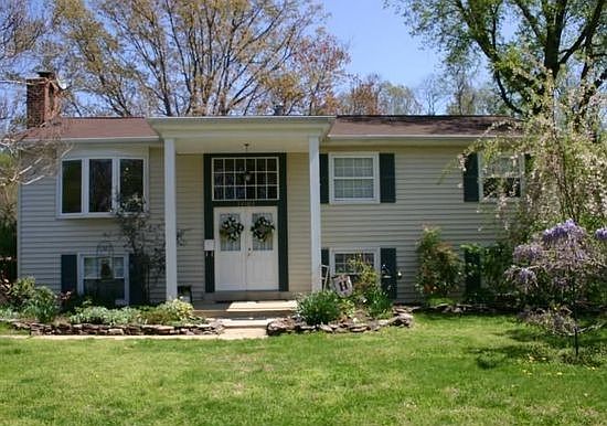 1st image of 14103 Mathews Dr