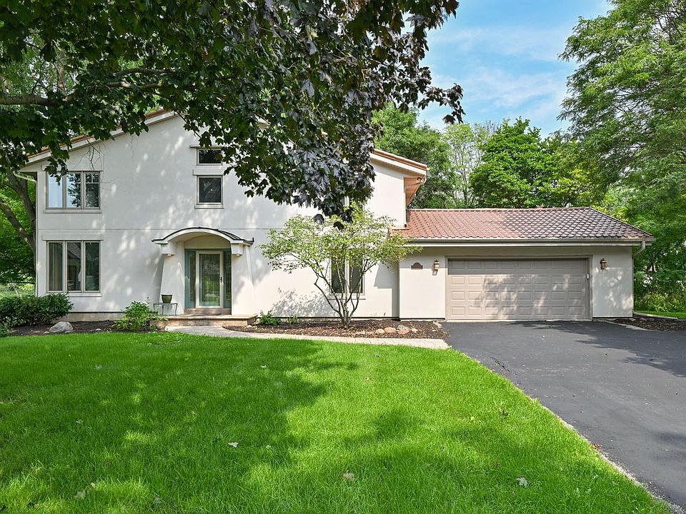 1st image of 15270 Red Fox LANE