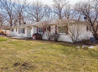 61 State Highway 128, Beecher City, IL 62414