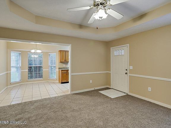 4th image of 3007 Willow Dr