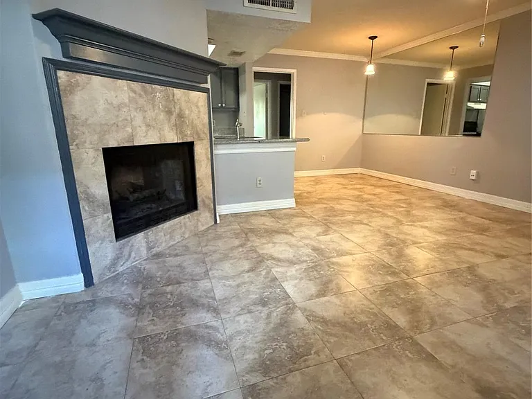 3919 Fairmont Pkwy #205 — Photo 8