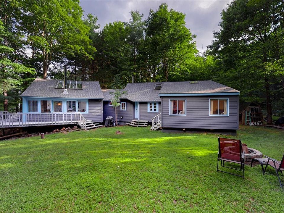 1st image of 169 Pine Ln