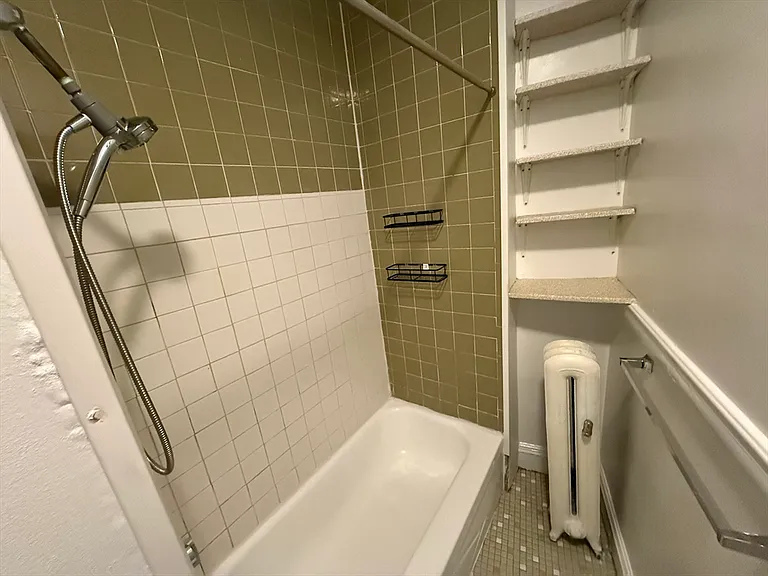 69 Park Dr #10 — Photo 8