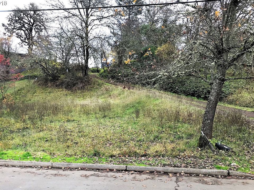 2nd image of 193 Pioneer Way