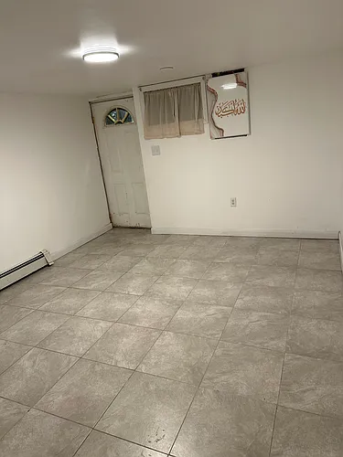 136 Colonial Springs Rd Photo 1