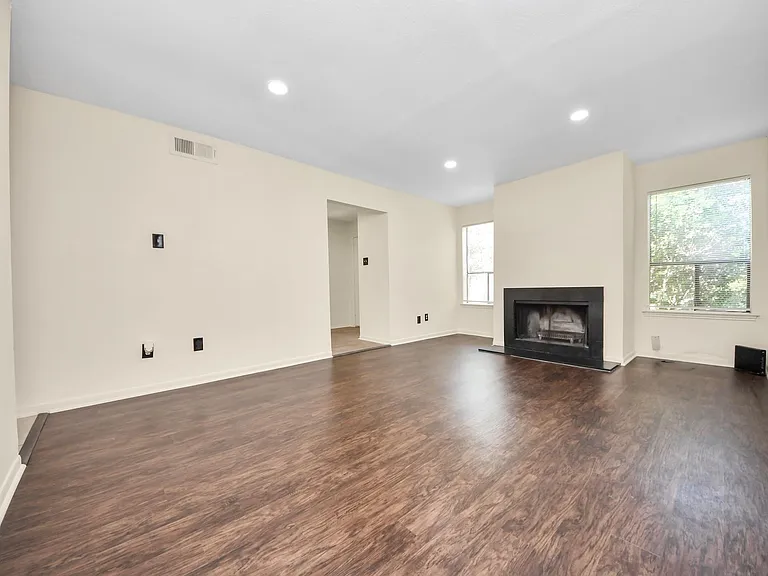 9001 Imogene St #A — Photo 3