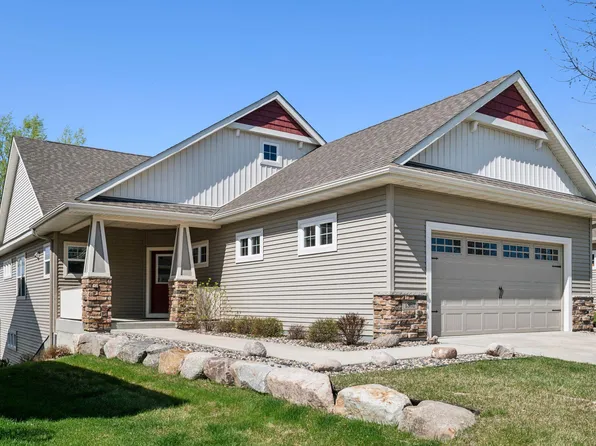 1352 Shadywood Ln, Waconia, MN 55387