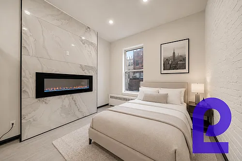 309 W 43rd St Photo 1 309 W 43rd St Photo 1