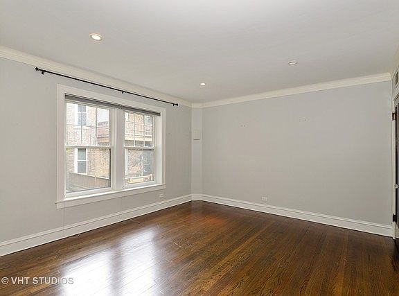 2nd image of 5348 N Glenwood Ave APT 1W