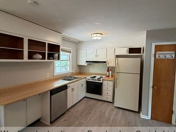 5th image of 3625 Drayton Rd
