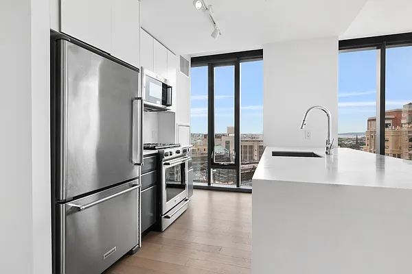 Rented by Corcoran | media 33