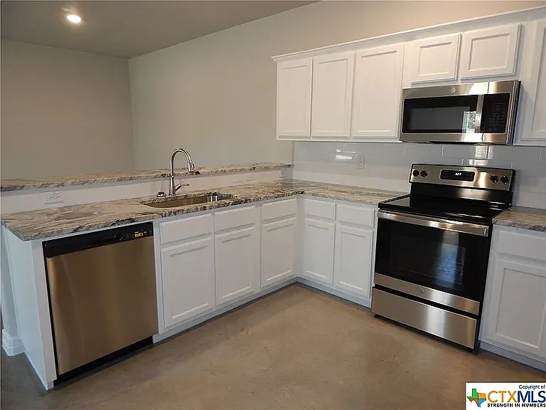 1711 Pueblo Trce #2B — Photo 8