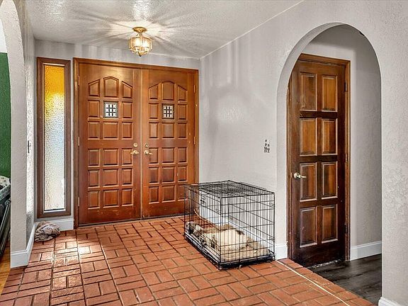 5th image of 13160 Bear Mountain Rd