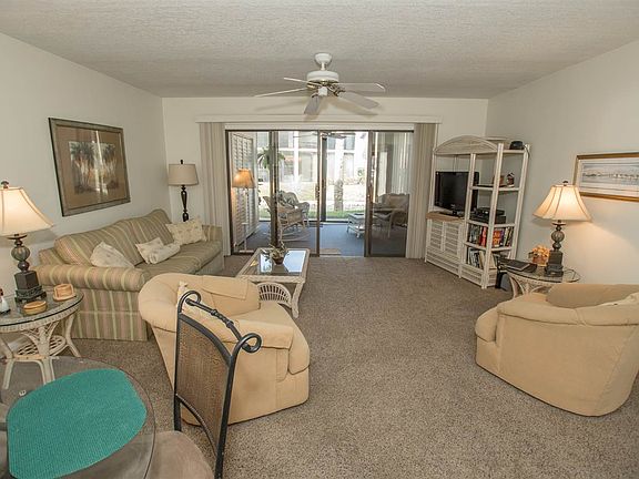 5th image of 64 Village Del Prado Cir