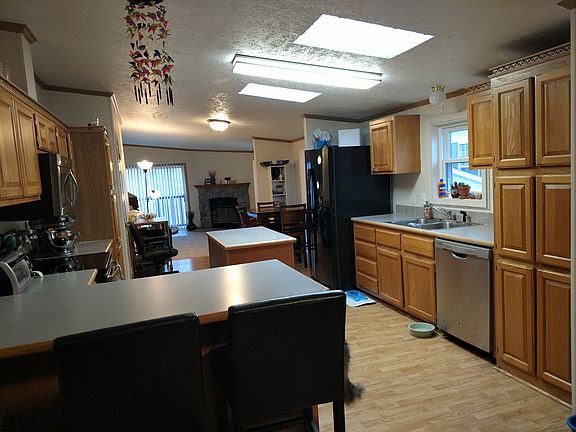 3rd image of 173 Oakwood