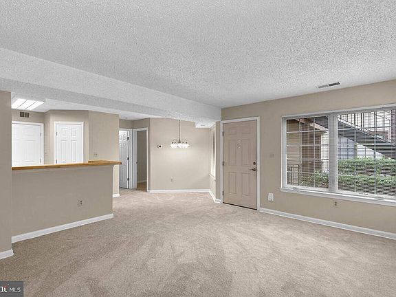 5th image of 1603 Airy Hill Ct #11A