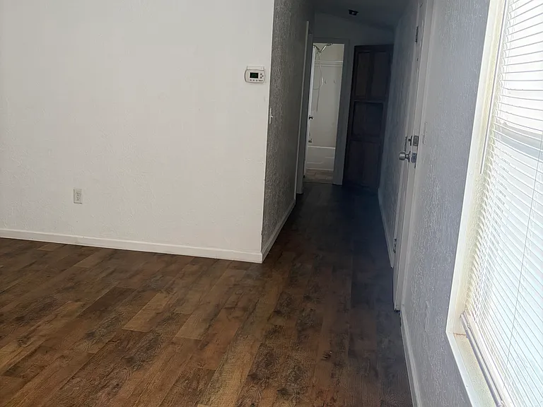 23 Paradise Ave — Photo 15