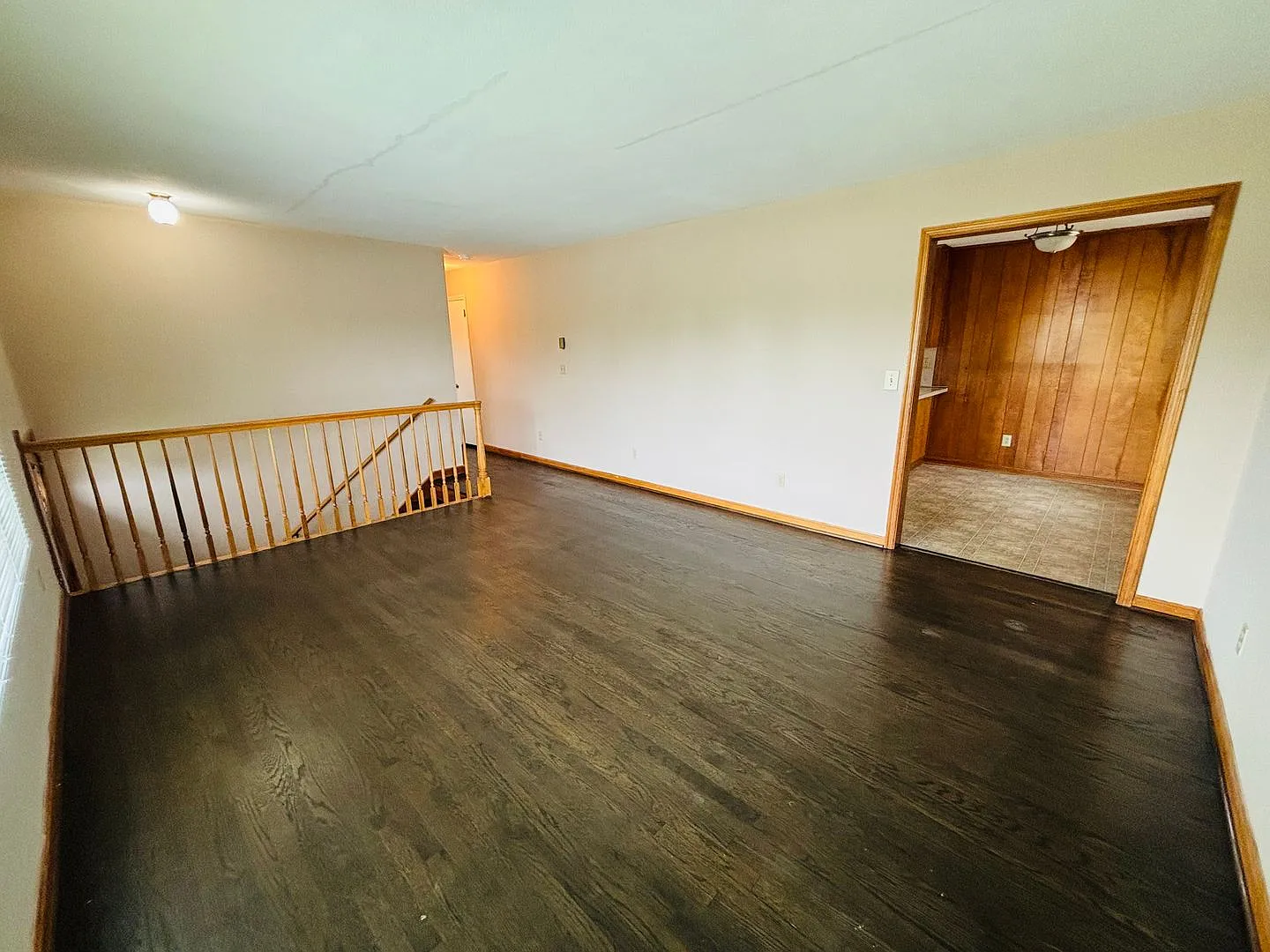 2 Bedroom, 1 Bath Duplex — Photo 4