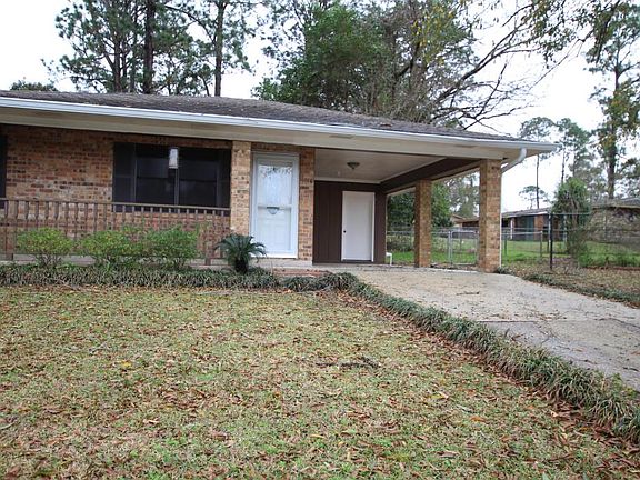 3rd image of 1116 Lucius Dr