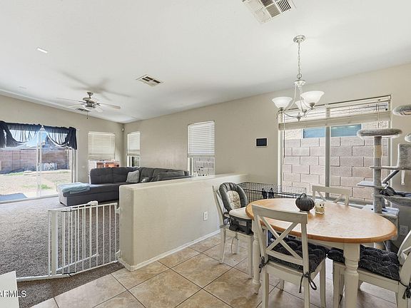 2nd image of 45359 W DESERT GARDEN Road