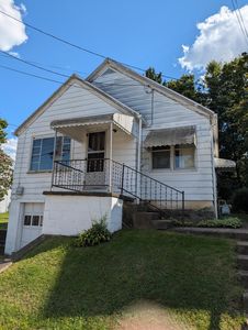 77 W Main St, Lexington, OH, 44904