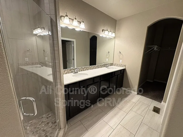 17888 White Marble Dr — Photo 13