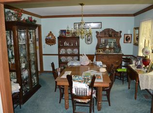 2720 Glenview Rd, Glenview, IL 60025