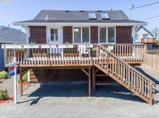 1060 S Jackson St, Seaside, OR 97138