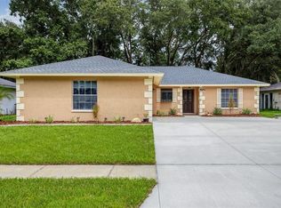 1925 Tidewater Ct, Zephyrhills, FL 33543