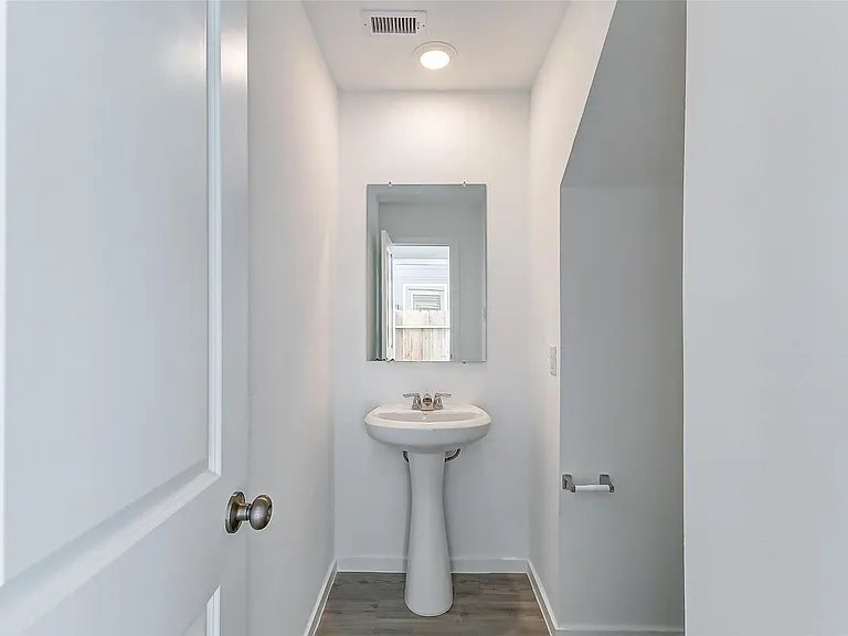 21438 Carosella Dr — Photo 3