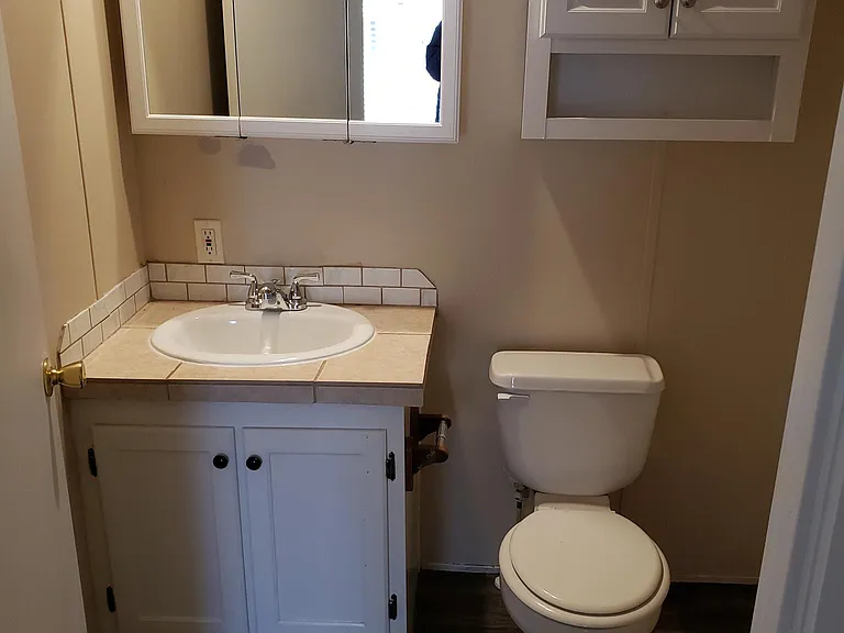 310 Riverview Ave — Photo 3