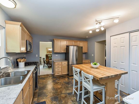 4th image of 2206 Gleneagles Dr