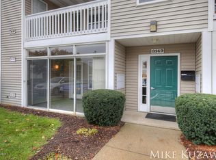 3149 Poplar Creek Dr SE UNIT 201, Kentwood, MI 49512