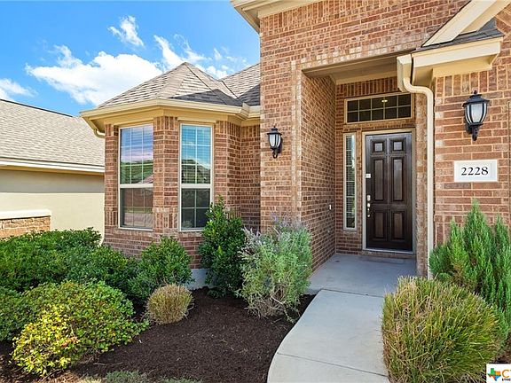 3rd image of 2228 Granite Hill Leander