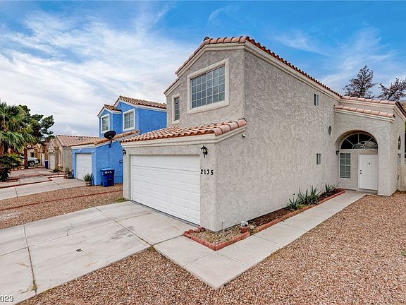 2nd image of 2135 Saint Paul Way