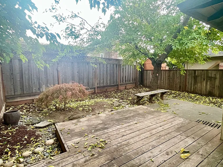 1042 W Hacienda Ave — Photo 8