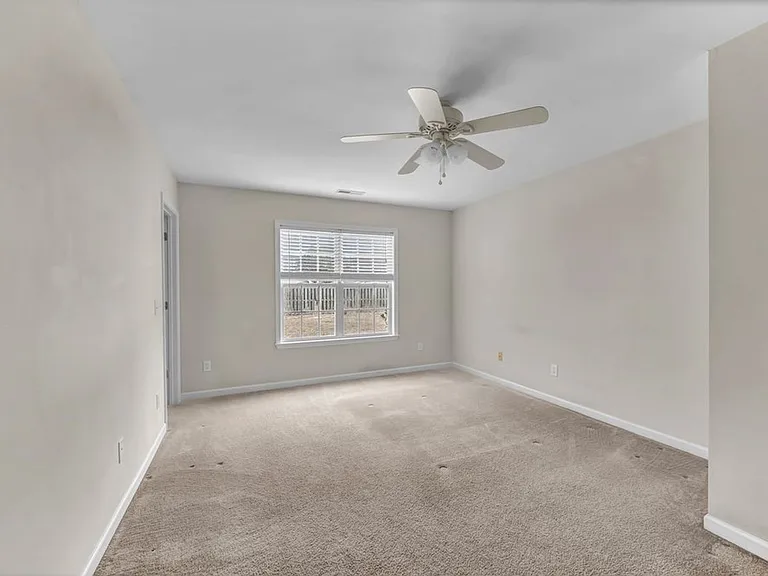 2029 Jackson St — Photo 23