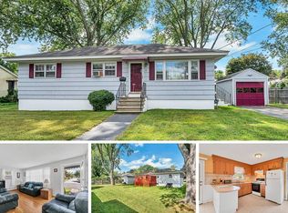 21 Packard St, Lawrence, MA 01843