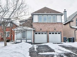 2873 Tradewind Dr, Mississauga, ON L5N6L2