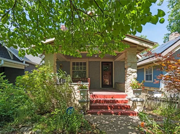 4102 Holmes St, Kansas City, MO 64110