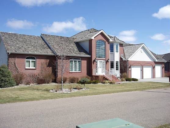 1st image of 148 Ponderosa Ct