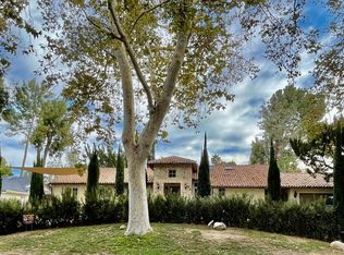 20446 Wells Dr, Woodland Hills, CA 91364