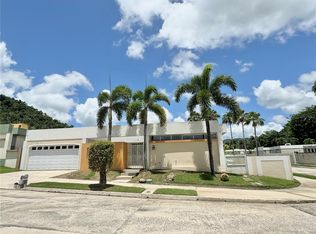 A 71 Coruna Ciudad Jardin Sur Calle, Caguas, PR 00727
